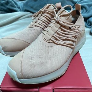 Lane eight training shoes. Light pink. Only worn once